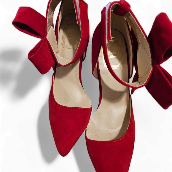 Ji Mei, Size 9.5, Red - Picture 4 of 8